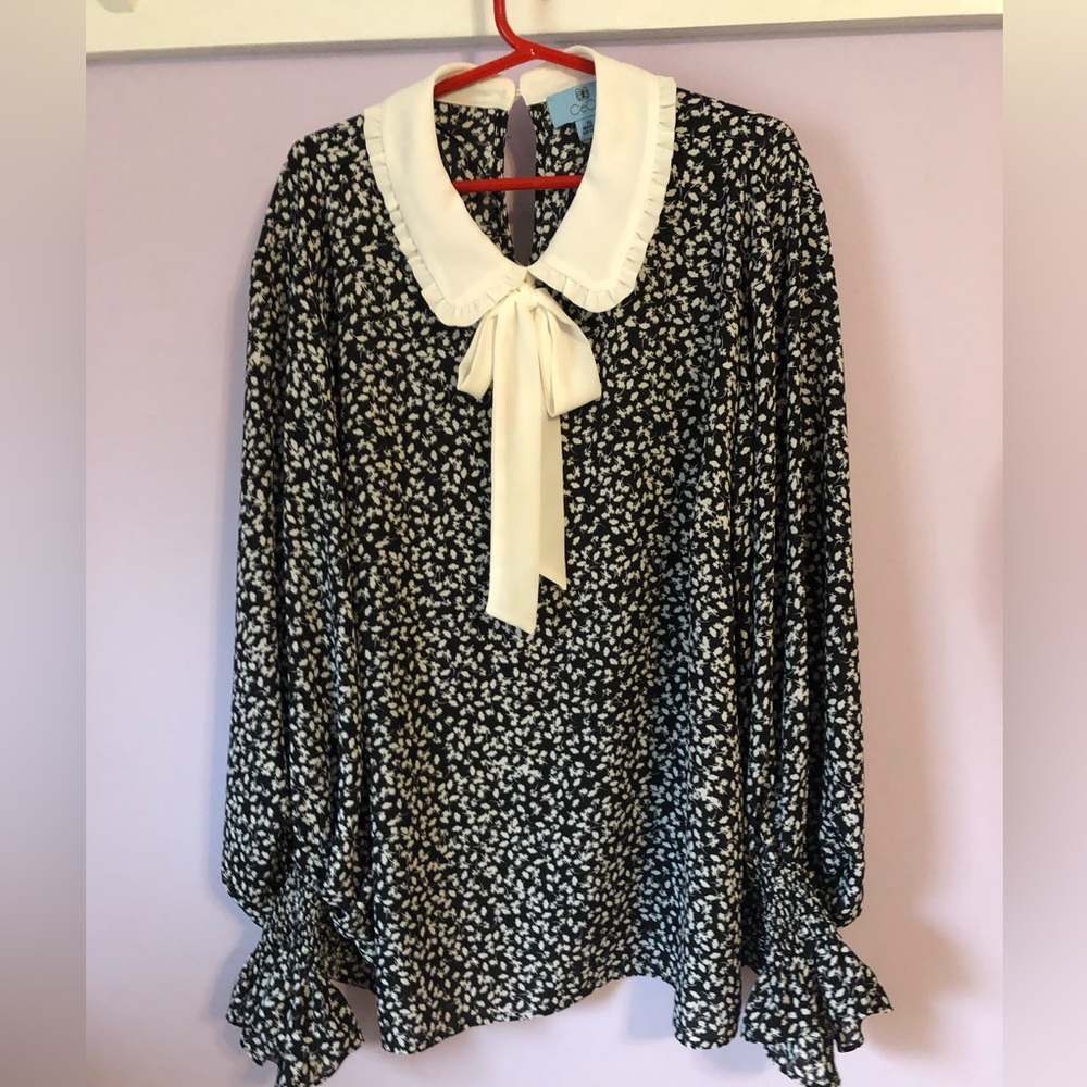 Cece blouse with collar and tie XL